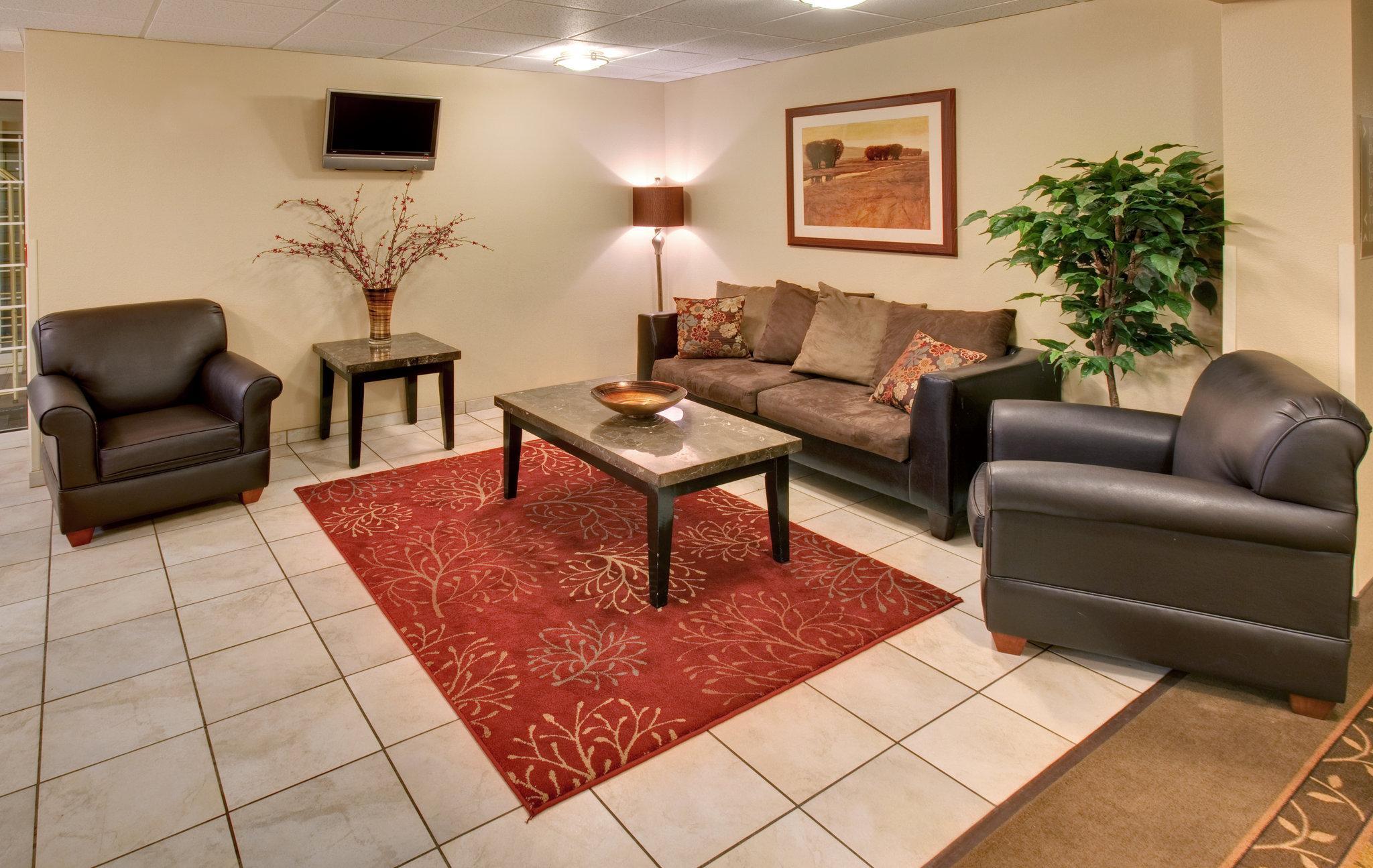 Candlewood Suites Lincoln By Ihg Buitenkant foto