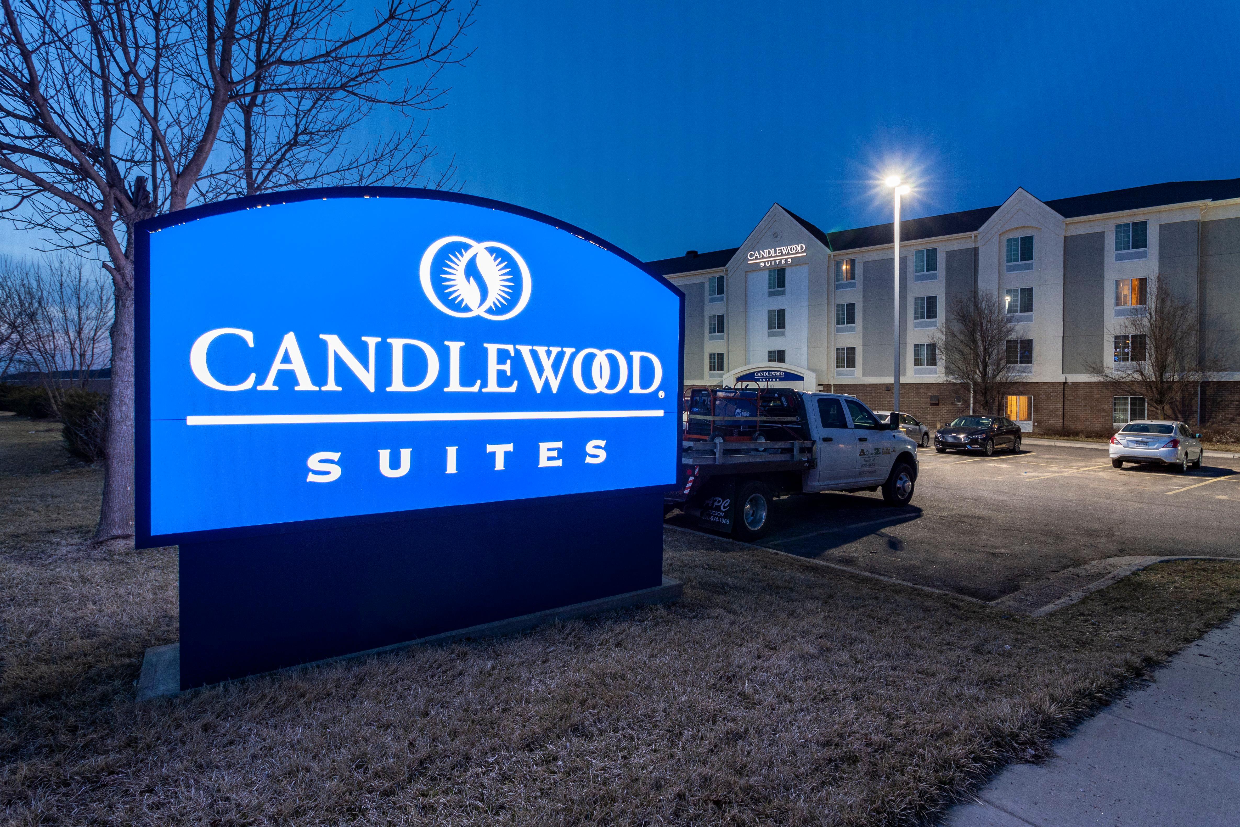 Candlewood Suites Lincoln By Ihg Buitenkant foto