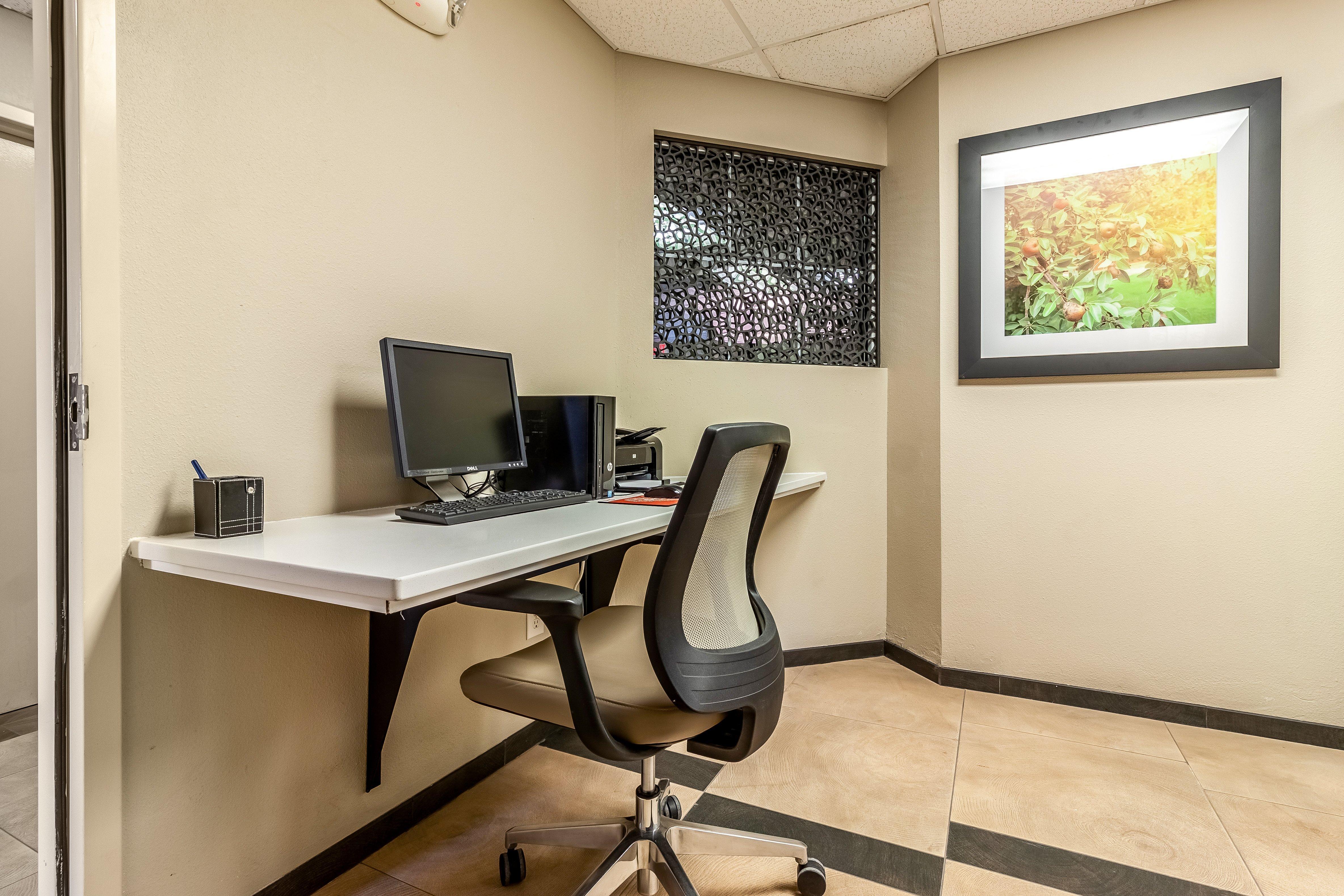 Candlewood Suites Lincoln By Ihg Buitenkant foto