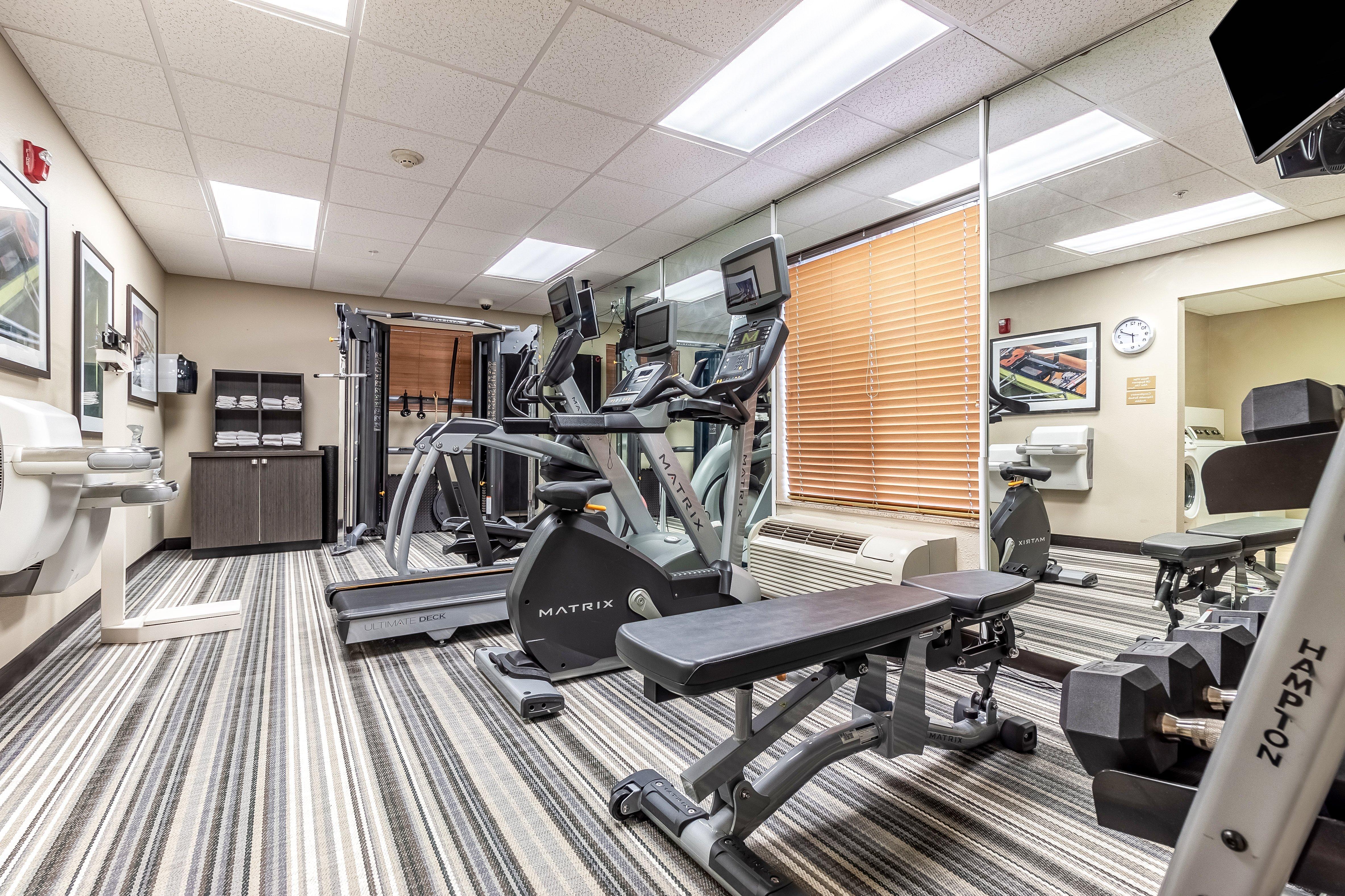 Candlewood Suites Lincoln By Ihg Buitenkant foto