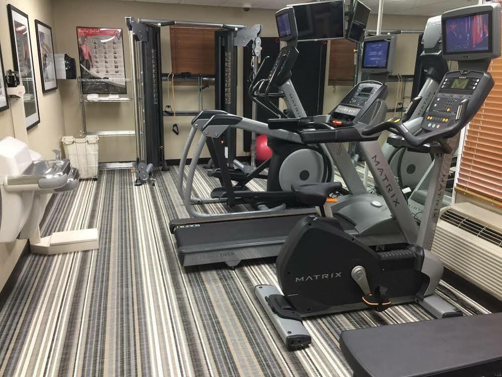 Candlewood Suites Lincoln By Ihg Buitenkant foto